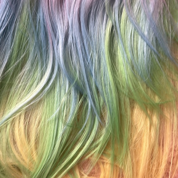 Lace front synthetic wig - Picture 11 of 14